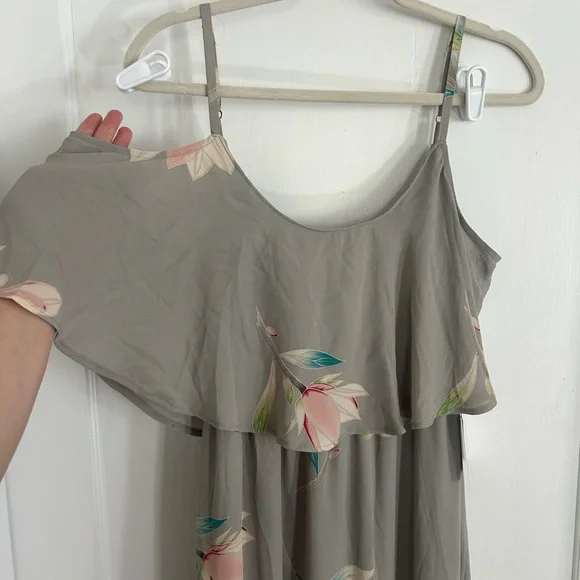 Show Me Your MuMu Gray Floral Maxi Dress - Picture 3 of 7